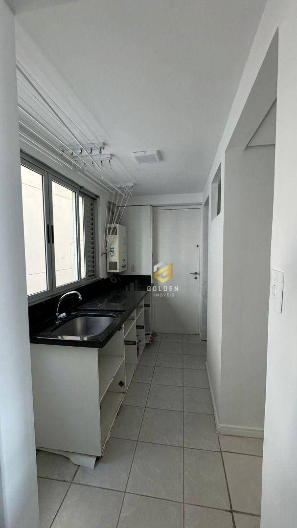 Apartamento à venda com 3 quartos, 155m² - Foto 19