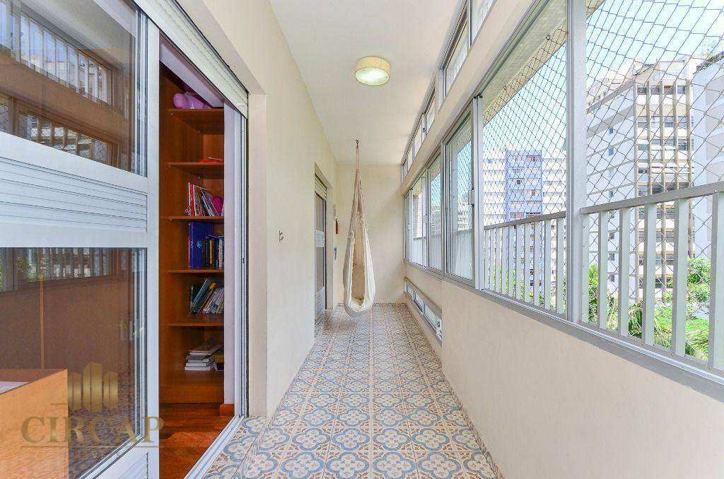 Apartamento à venda com 3 quartos, 191m² - Foto 17