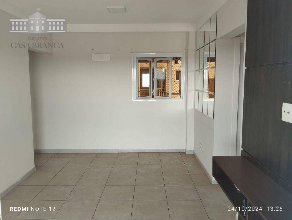 Apartamento à venda e aluguel com 2 quartos, 75m² - Foto 3