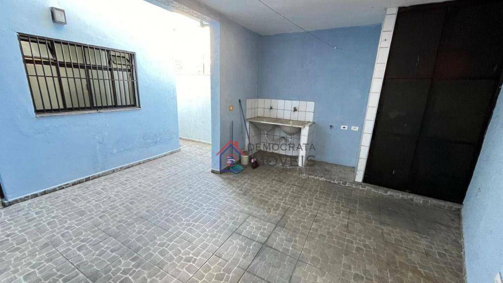 Sobrado à venda com 3 quartos, 181m² - Foto 10