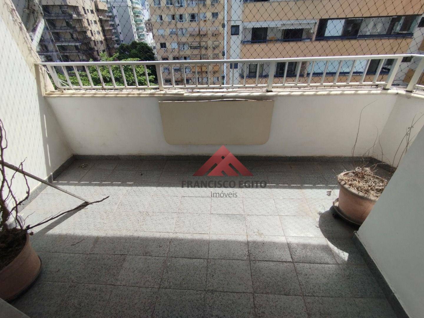 Apartamento à venda com 2 quartos, 70m² - Foto 7