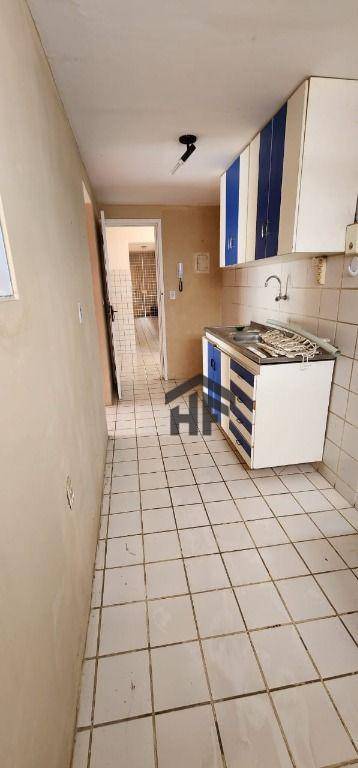 Apartamento à venda com 2 quartos, 74m² - Foto 18