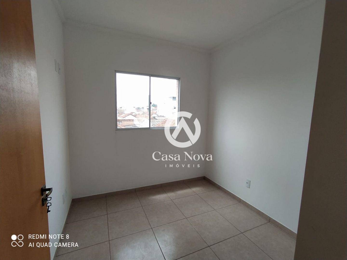 Apartamento à venda com 2 quartos, 43m² - Foto 4