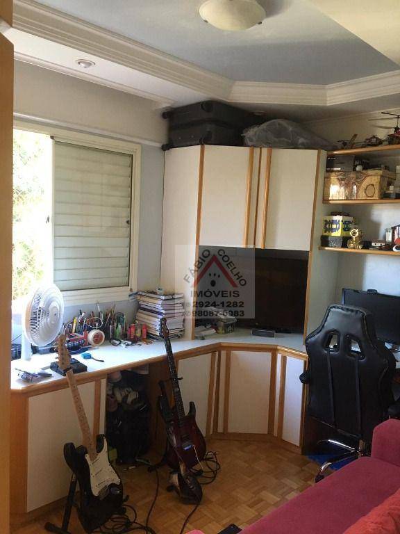 Apartamento à venda com 3 quartos, 75m² - Foto 11