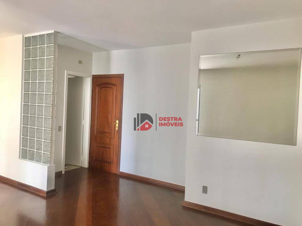 Apartamento à venda com 3 quartos, 102m² - Foto 6