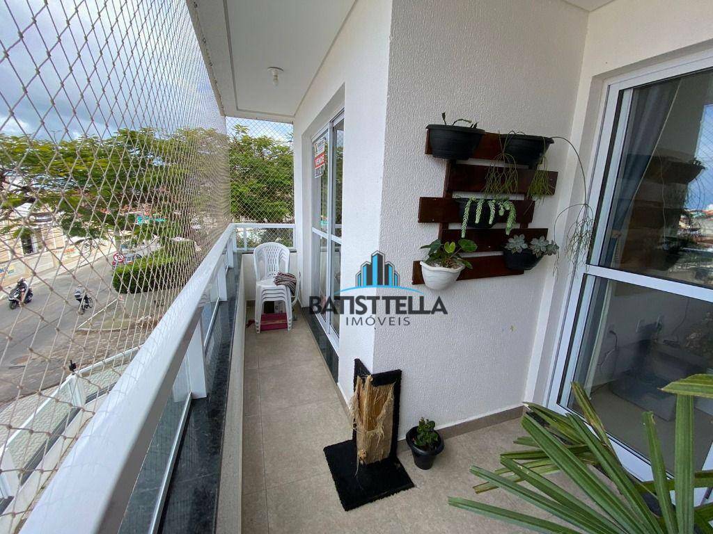 Apartamento à venda com 2 quartos, 74m² - Foto 6