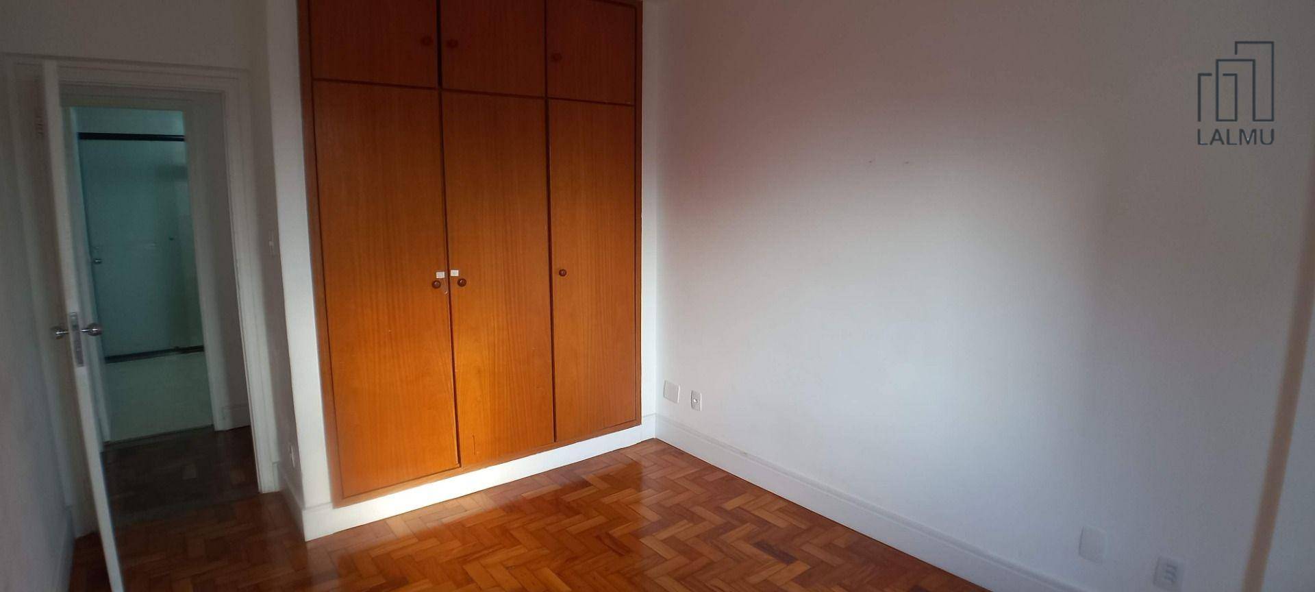 Apartamento para alugar com 3 quartos, 114m² - Foto 58