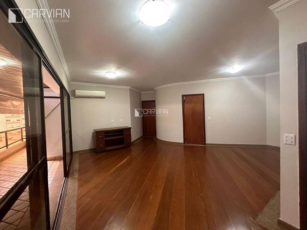 Apartamento à venda com 3 quartos, 159m² - Foto 8