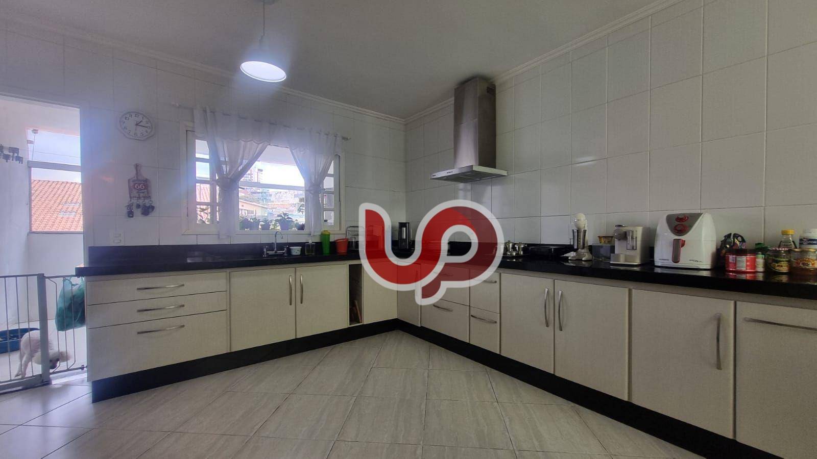 Sobrado à venda com 3 quartos, 215m² - Foto 12