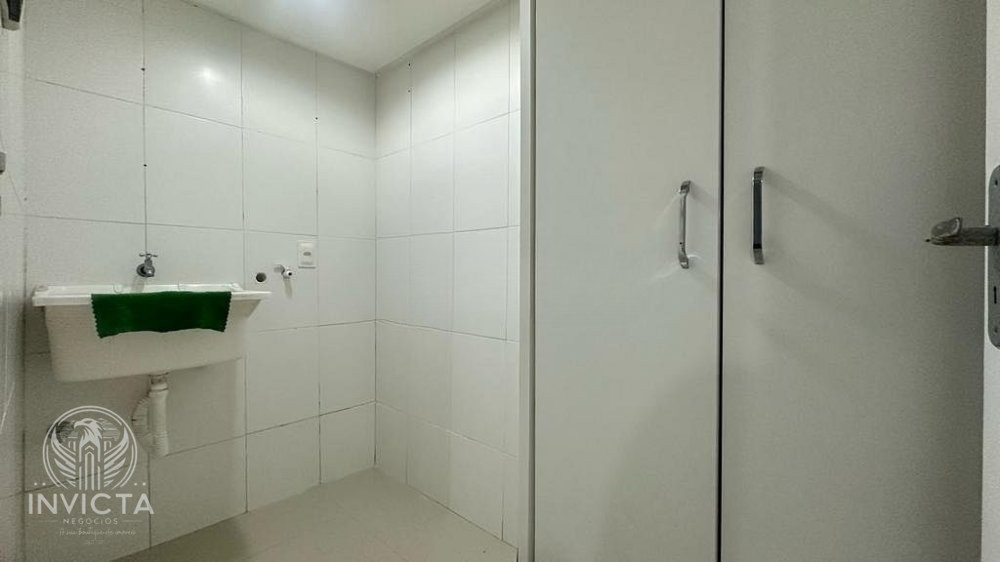 Apartamento à venda com 1 quarto, 45m² - Foto 12