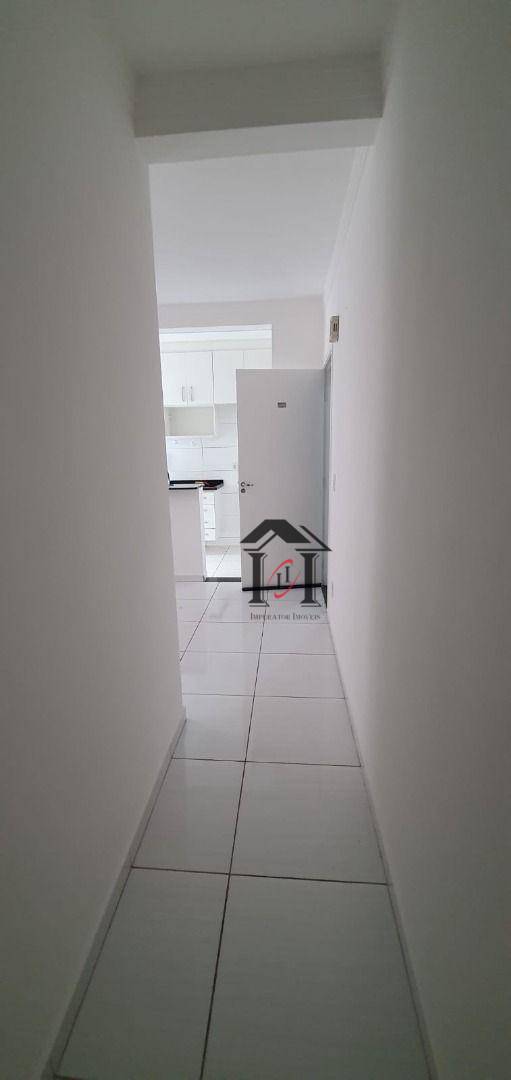 Apartamento para alugar com 2 quartos, 50m² - Foto 12