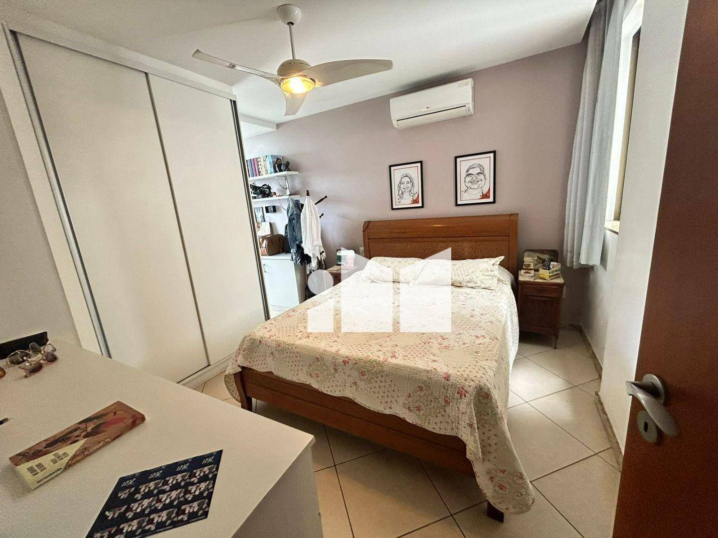 Apartamento à venda com 4 quartos, 180m² - Foto 17