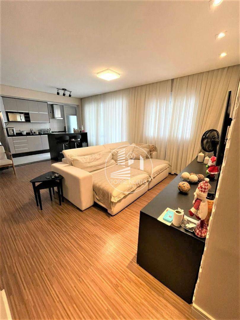 Apartamento à venda com 3 quartos, 97m² - Foto 4