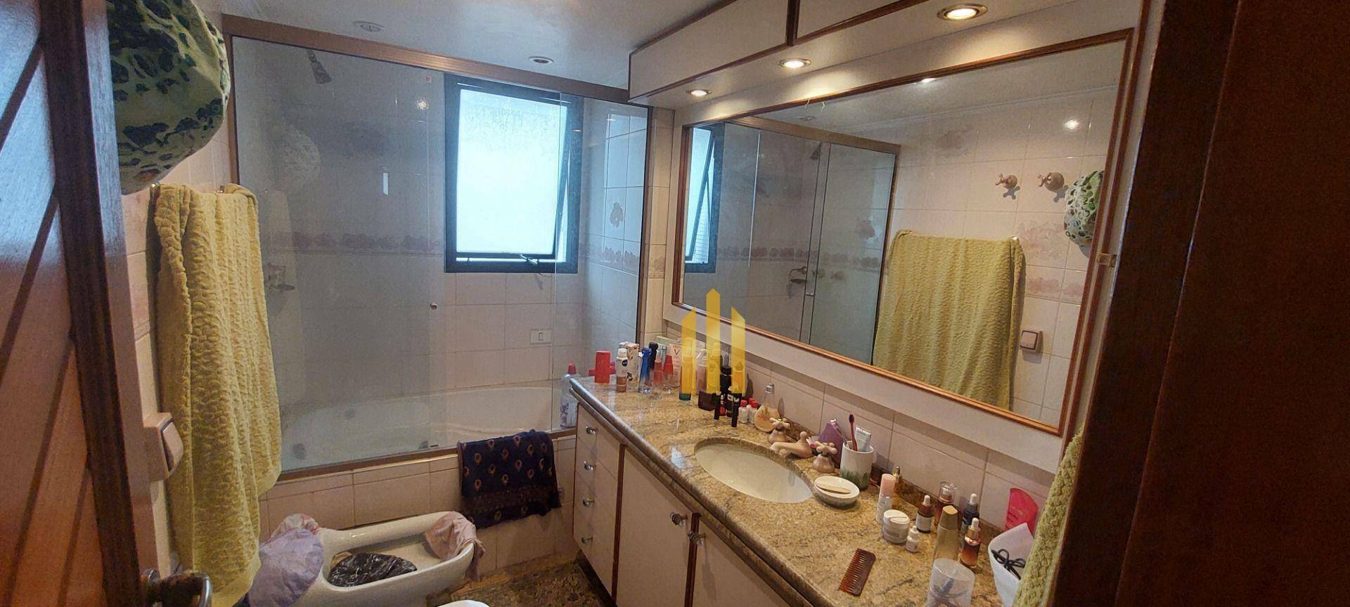 Apartamento à venda com 4 quartos, 320m² - Foto 30