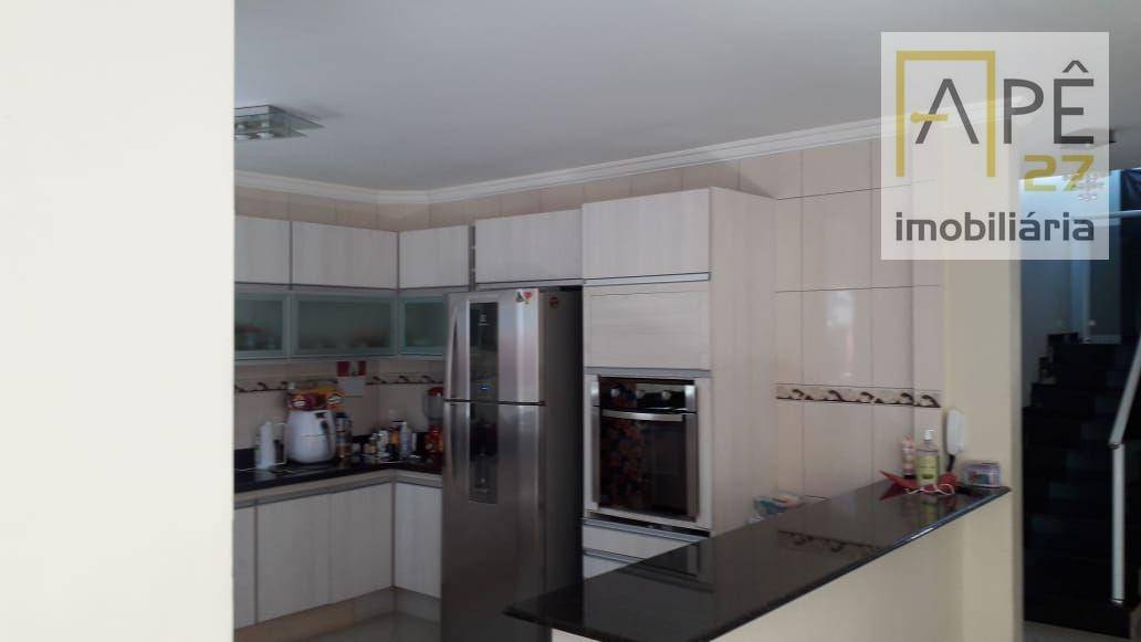 Sobrado à venda com 3 quartos, 250m² - Foto 18