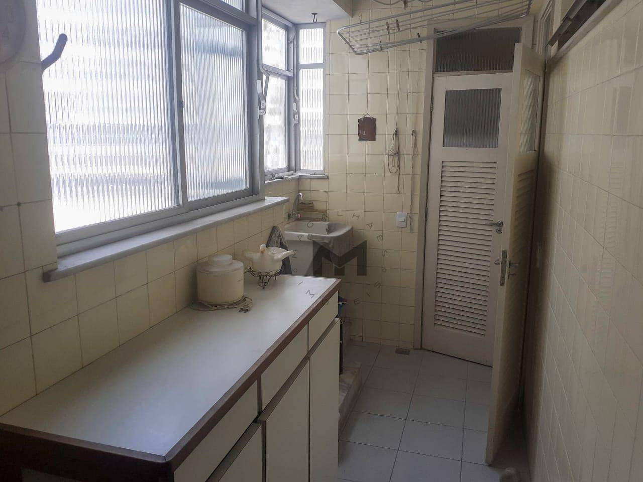 Apartamento à venda com 3 quartos, 120m² - Foto 10