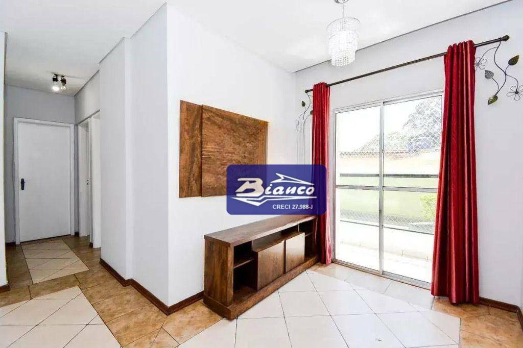 Apartamento à venda com 3 quartos, 80m² - Foto 2