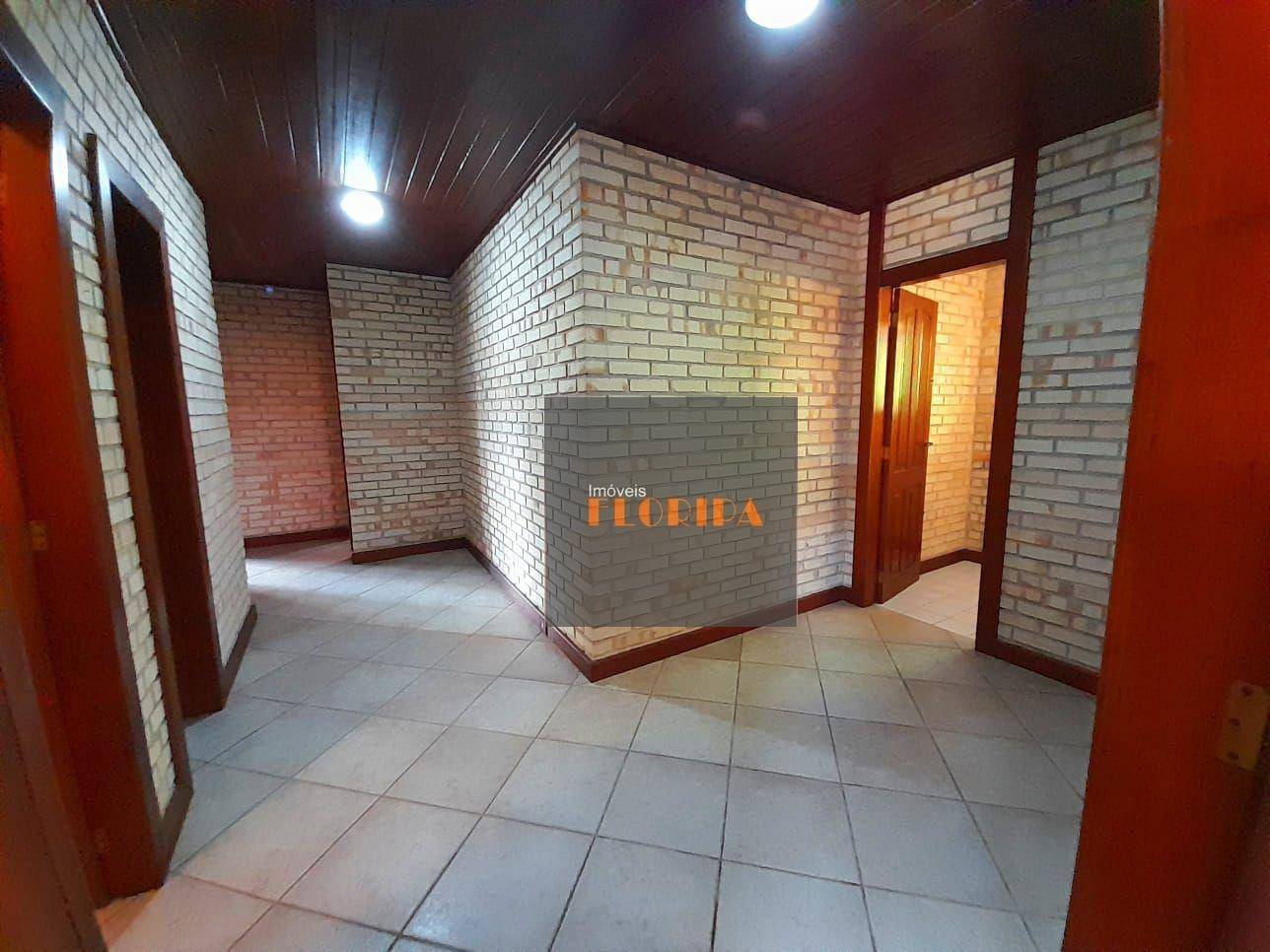 Casa à venda com 4 quartos, 283m² - Foto 13
