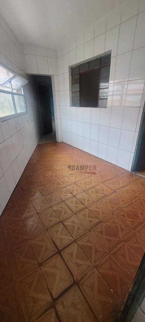 Casa à venda com 2 quartos, 69m² - Foto 7