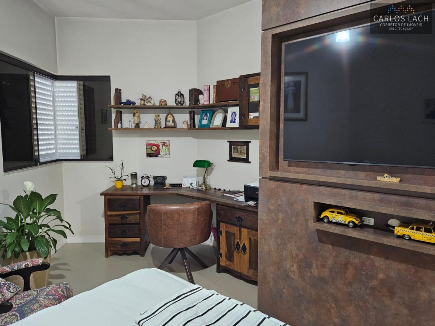 Casa à venda com 3 quartos, 321m² - Foto 23