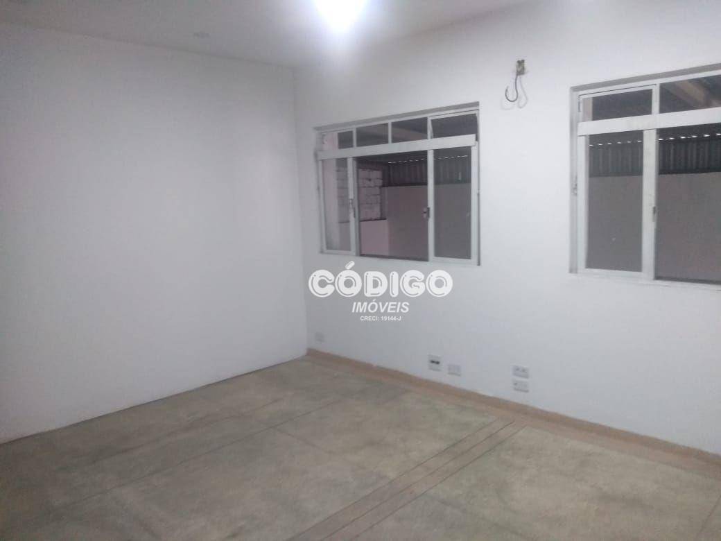 Depósito-Galpão-Armazém para alugar, 1000m² - Foto 4