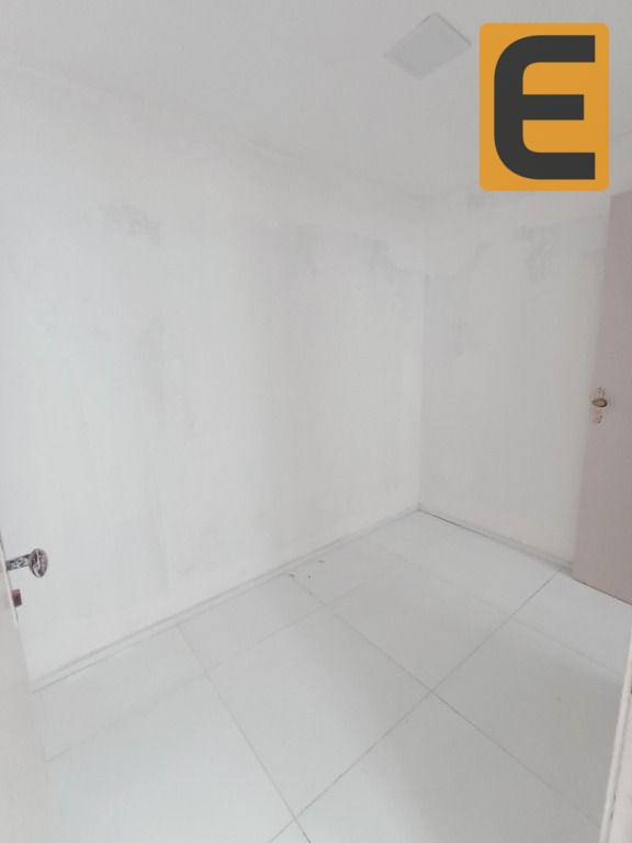 Apartamento à venda com 4 quartos, 230m² - Foto 17