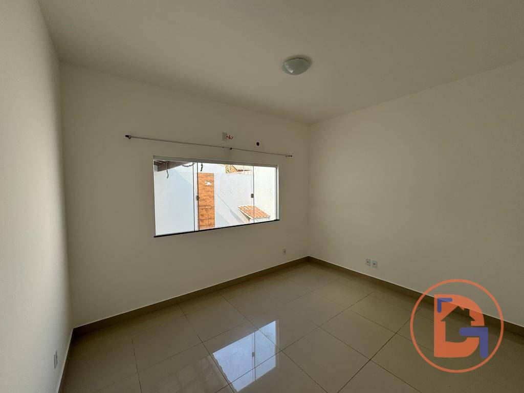 Casa à venda com 2 quartos, 96m² - Foto 19