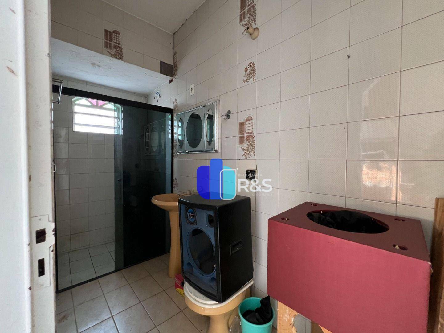 Casa à venda com 3 quartos, 640m² - Foto 30