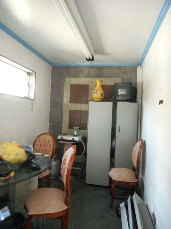 Sobrado à venda com 1 quarto, 180m² - Foto 3