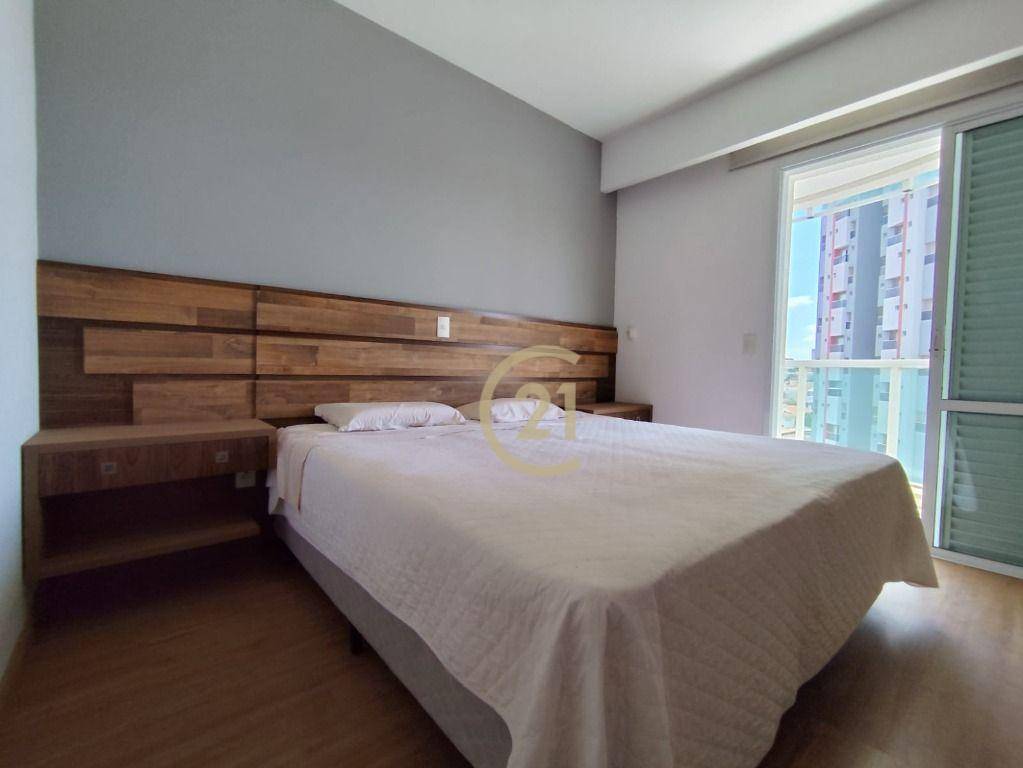 Apartamento à venda com 4 quartos, 188m² - Foto 3