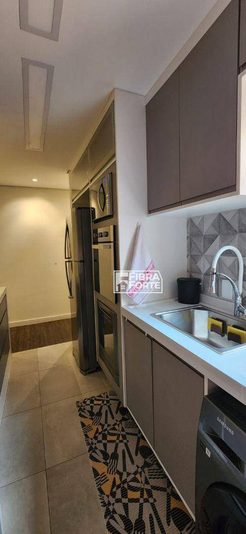 Apartamento à venda com 3 quartos, 70m² - Foto 6