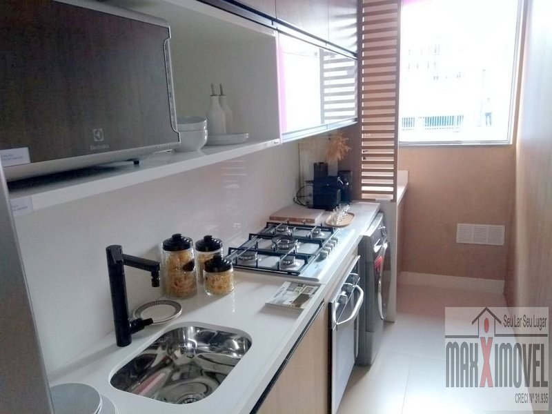 Apartamento à venda com 2 quartos, 45m² - Foto 7