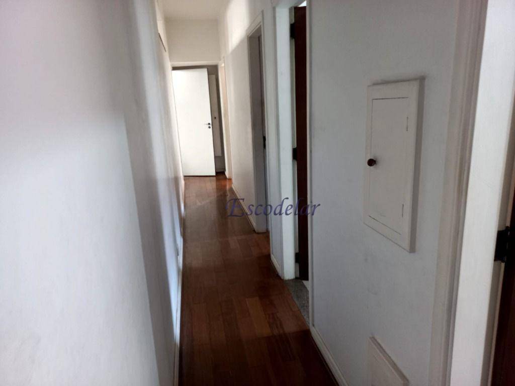 Sobrado à venda com 4 quartos, 242m² - Foto 18