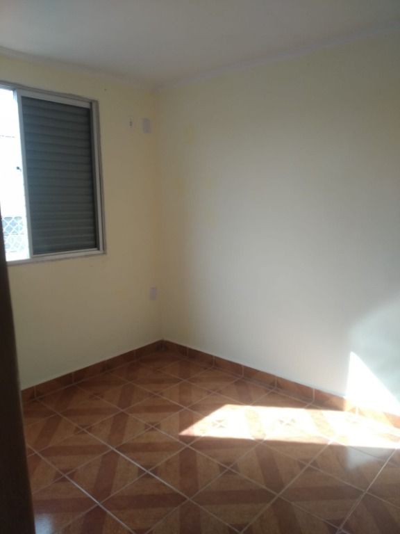 Apartamento à venda com 2 quartos, 48m² - Foto 12