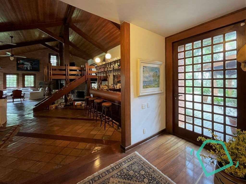 Casa à venda com 4 quartos, 970m² - Foto 6