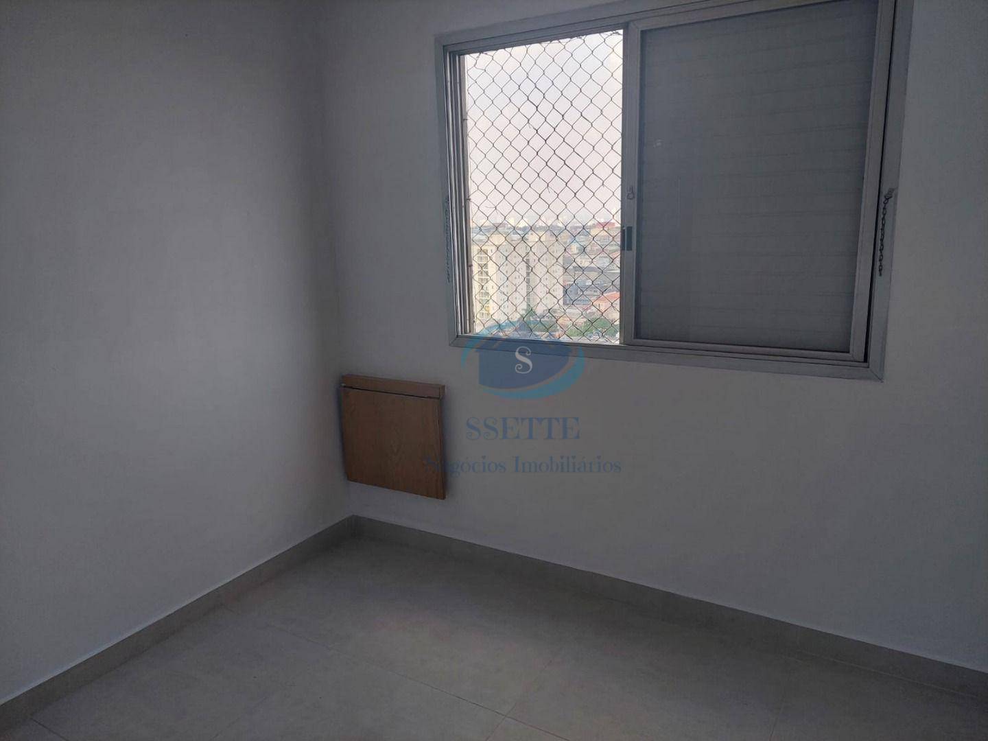 Apartamento para alugar com 2 quartos, 55m² - Foto 8