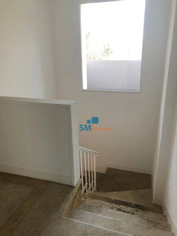 Sobrado à venda e aluguel com 3 quartos, 300m² - Foto 8