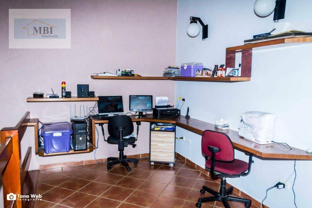 Sobrado à venda com 4 quartos, 1m² - Foto 41