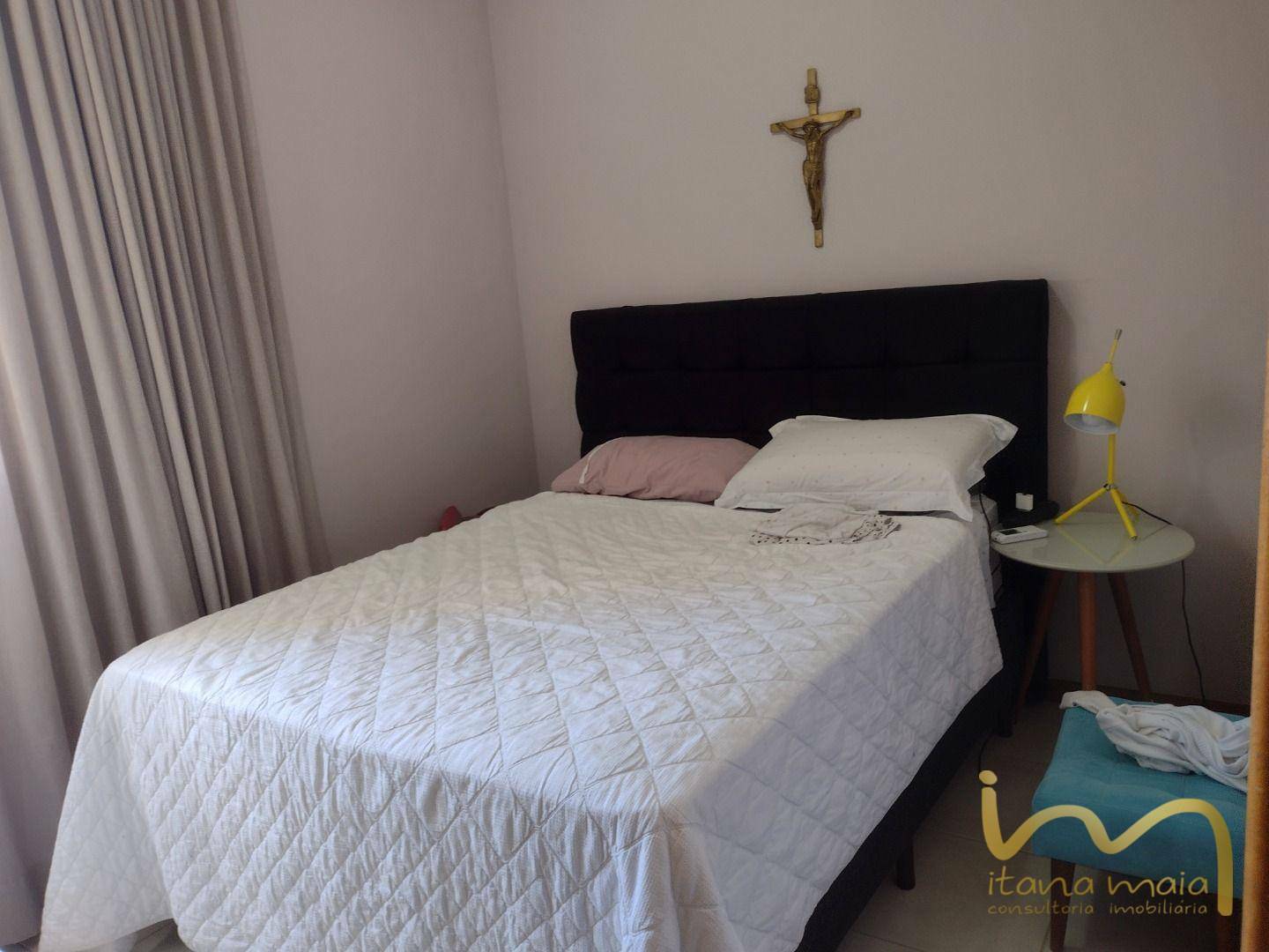 Apartamento à venda com 2 quartos, 80m² - Foto 9