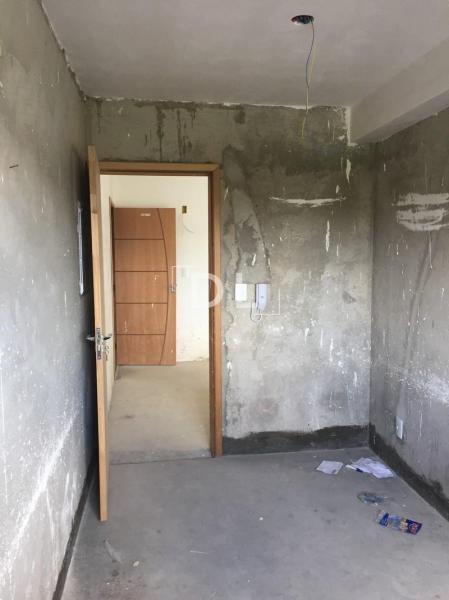 Apartamento à venda com 2 quartos, 60m² - Foto 5