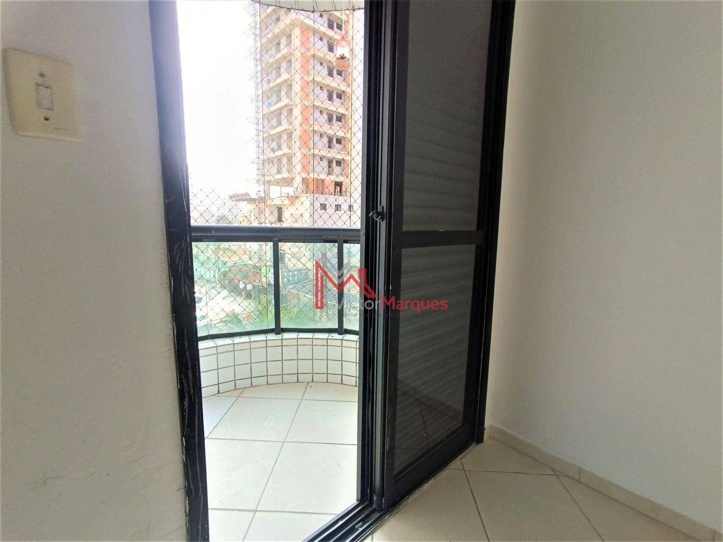 Apartamento para alugar com 3 quartos, 125m² - Foto 26