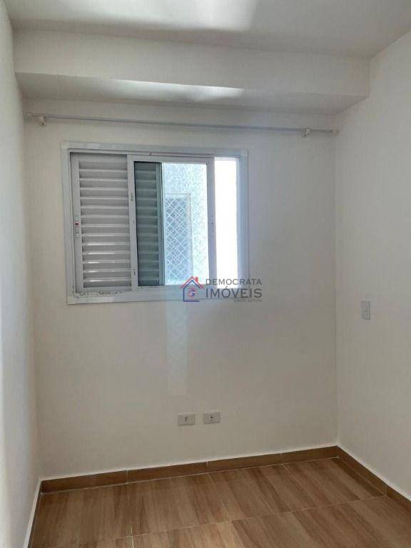 Apartamento à venda com 2 quartos, 37m² - Foto 17