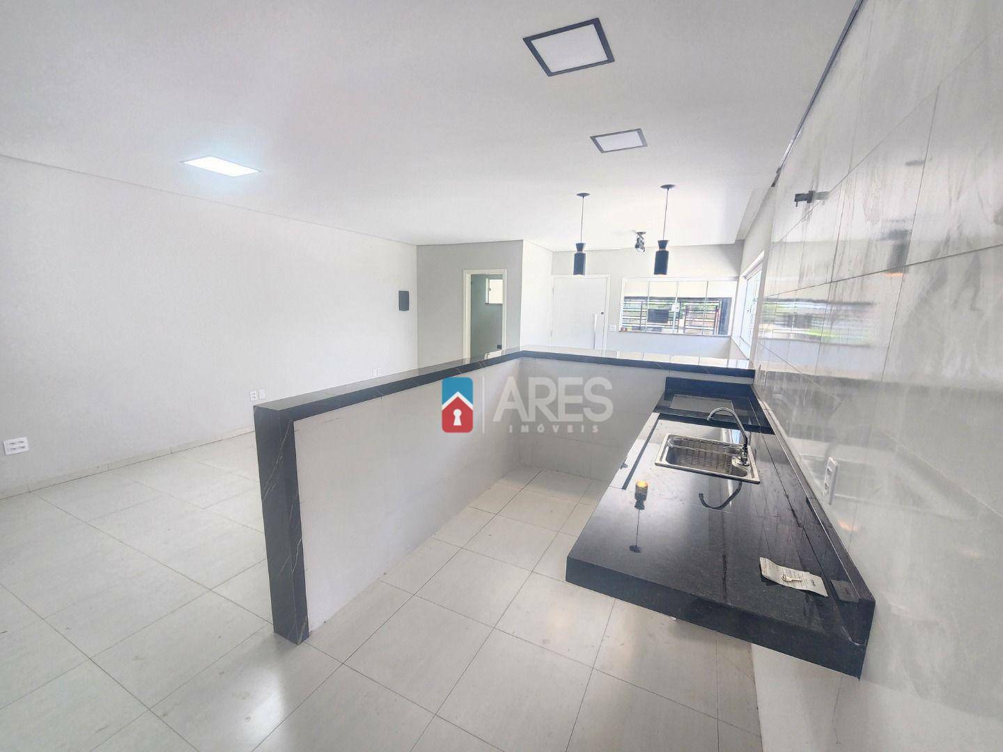 Casa à venda com 3 quartos, 139m² - Foto 9