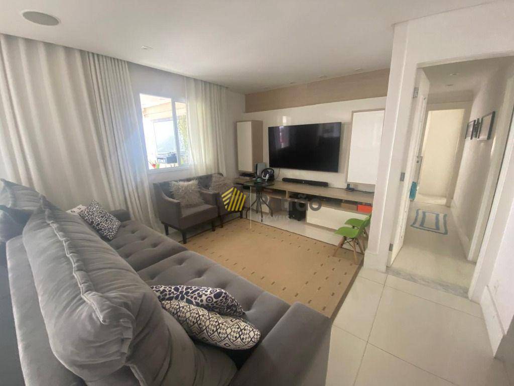 Apartamento à venda com 3 quartos, 156m² - Foto 1