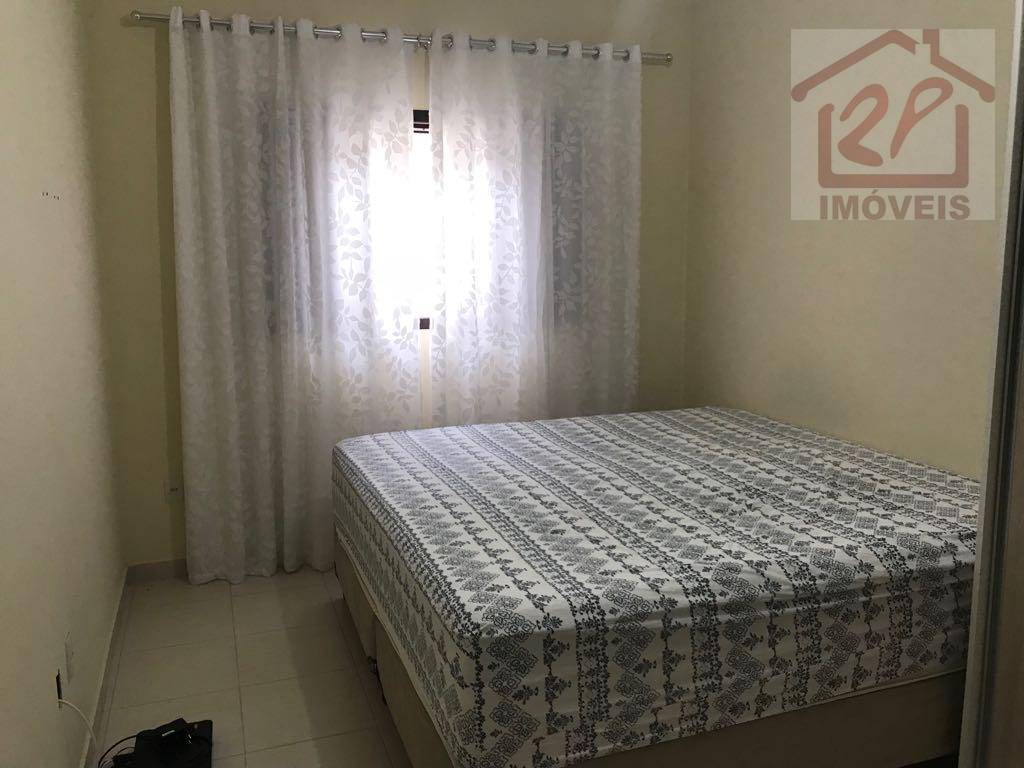 Casa à venda com 2 quartos, 65m² - Foto 13