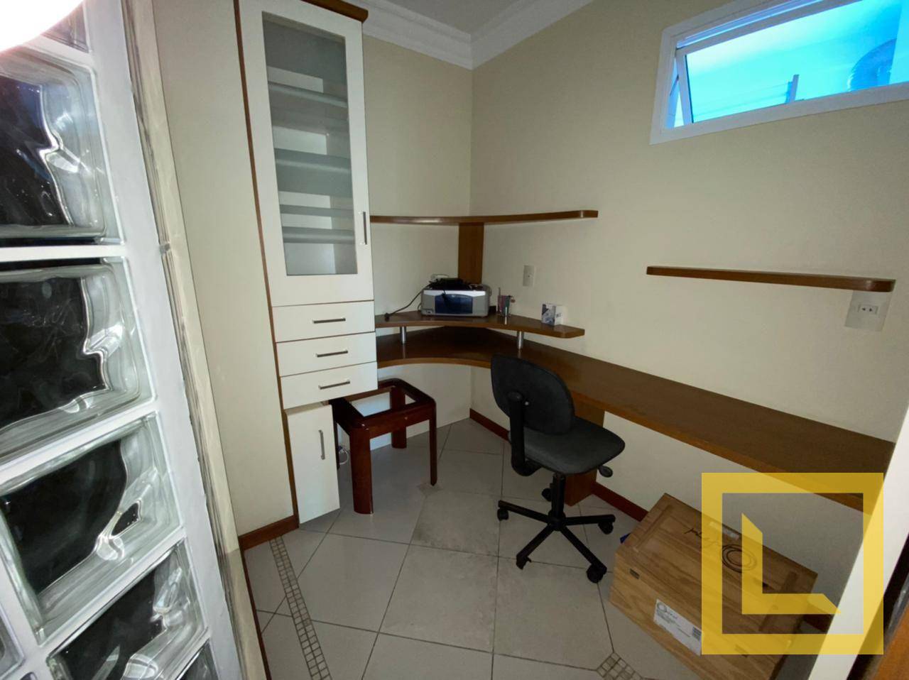 Apartamento à venda com 3 quartos, 250m² - Foto 13