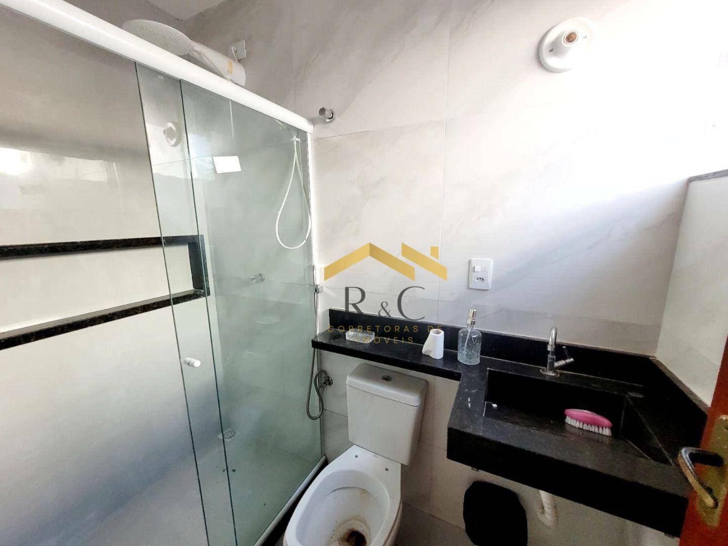 Casa à venda com 3 quartos, 70m² - Foto 25