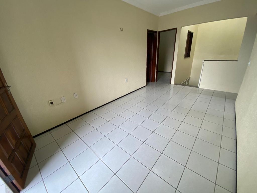 Casa à venda e aluguel com 5 quartos, 240m² - Foto 15