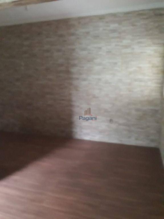 Casa à venda com 5 quartos, 258m² - Foto 5