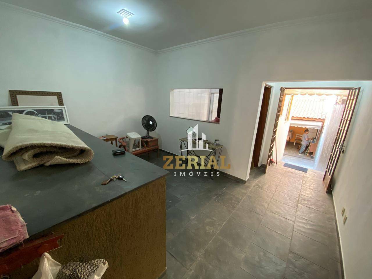 Casa à venda com 1 quarto, 120m² - Foto 2